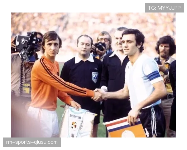 梅西与克鲁伊夫：不同时代攻击核心的效率与参与度对比分析